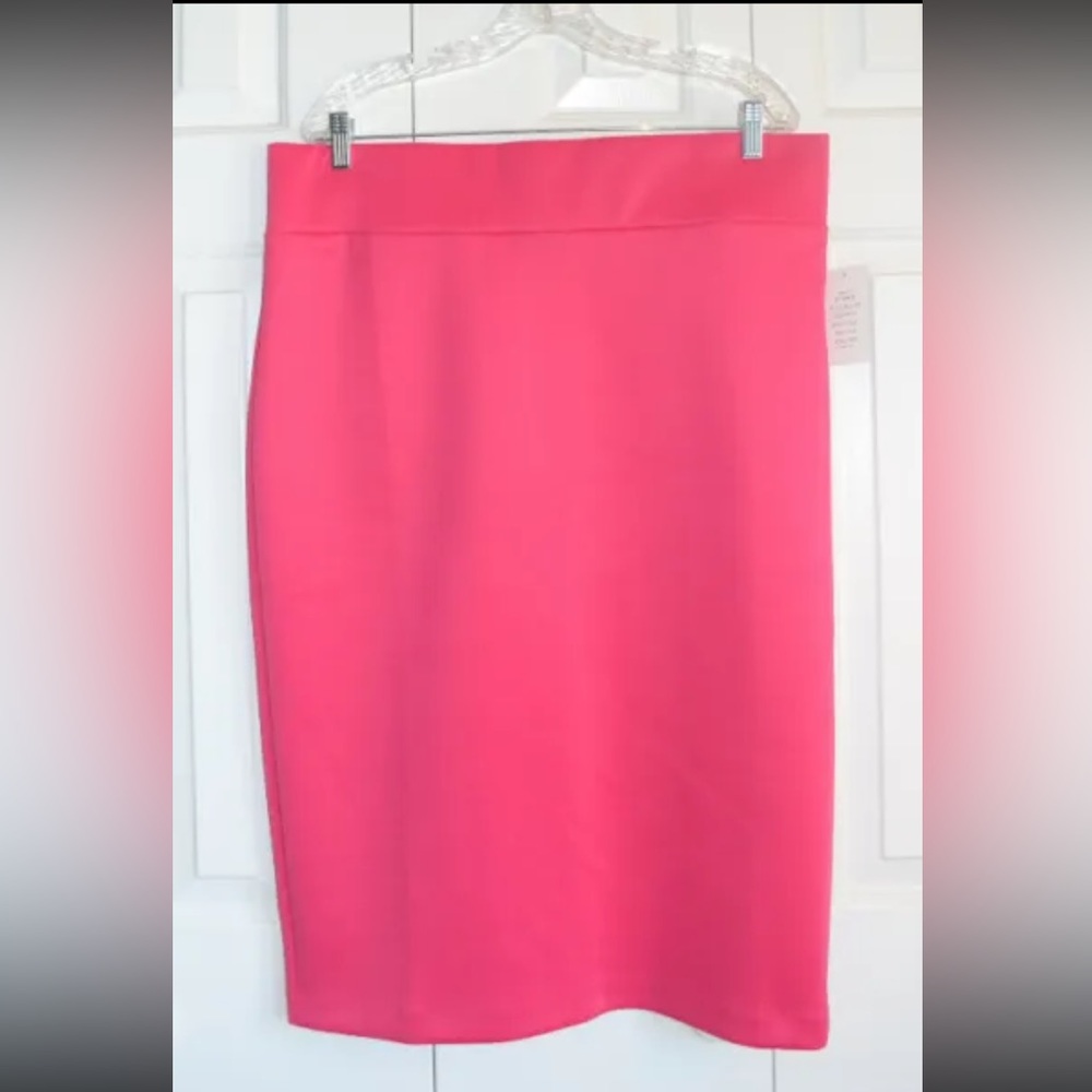 Eloquii Plus Size Neoprene Skirt NWT Size 16 16w